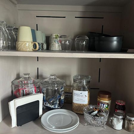 Dungeness Barn House Bed And Breakfast At Two Crows Farm Sequim Ngoại thất bức ảnh