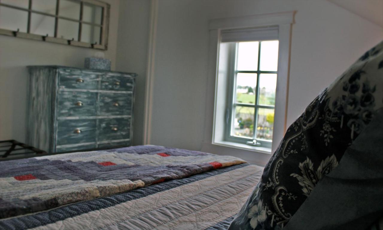Dungeness Barn House Bed And Breakfast At Two Crows Farm Sequim Ngoại thất bức ảnh